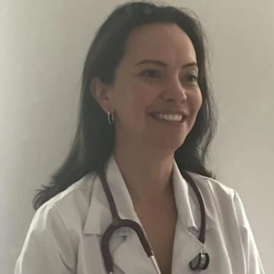 Dra. Gina Guayacán